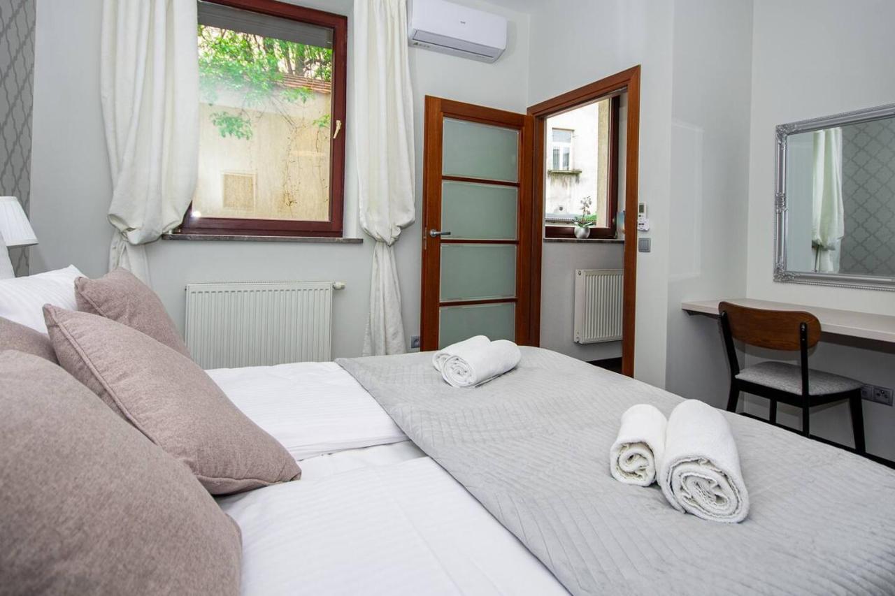Inpoint 2-Bedrooms Apartment With Private Garden And Free Parking Krakau Exterior foto