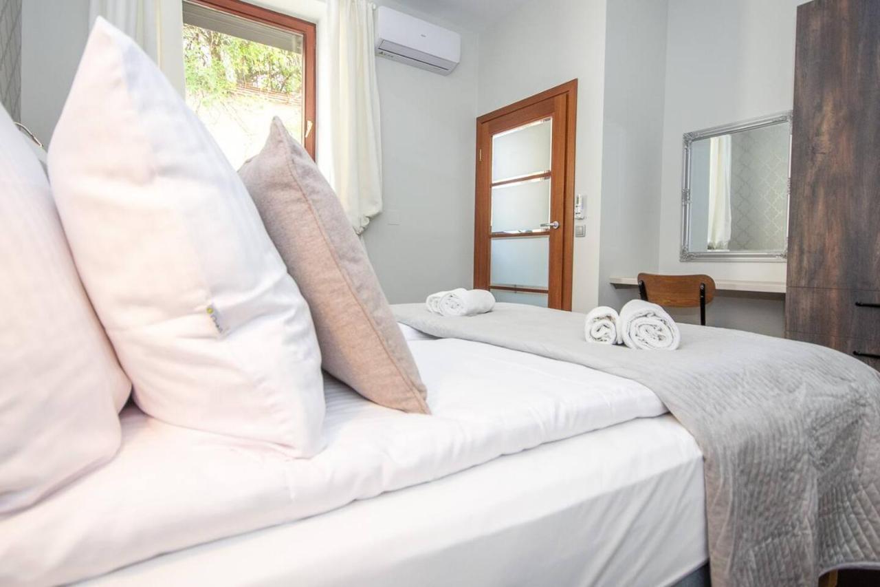 Inpoint 2-Bedrooms Apartment With Private Garden And Free Parking Krakau Exterior foto